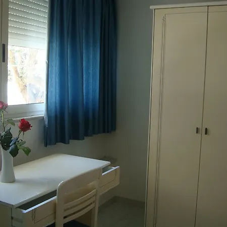 Kalimera Apartament *